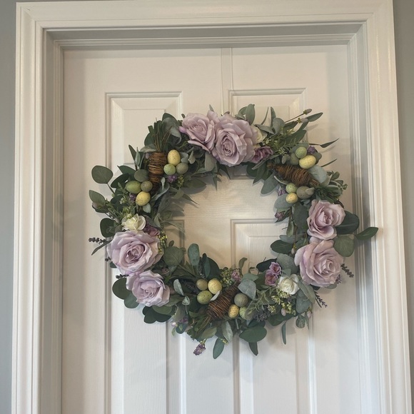 Spring Wreath - Picture 2 of 3